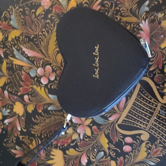 Katie Loxton of London Bag - Picture 1 of 4
